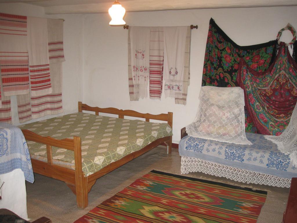 בית הארחה Dybintsy 	Maliovnytsya מראה חיצוני תמונה