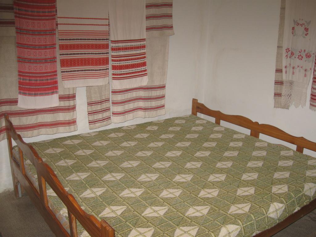 בית הארחה Dybintsy 	Maliovnytsya מראה חיצוני תמונה